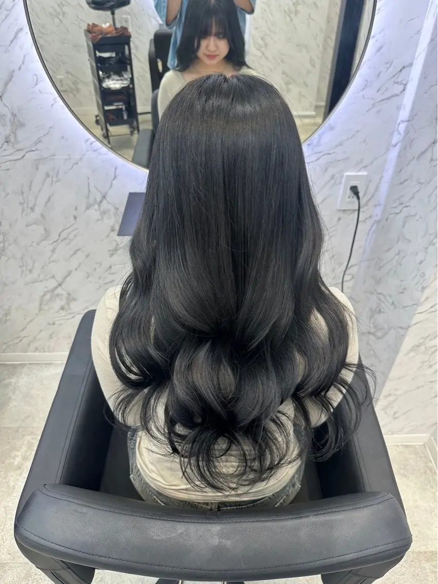 ロング カラー 黒髪 透明感カラー ヘアカラー トリートメント カット¥1100 ✂️MIUのヘアスタイル