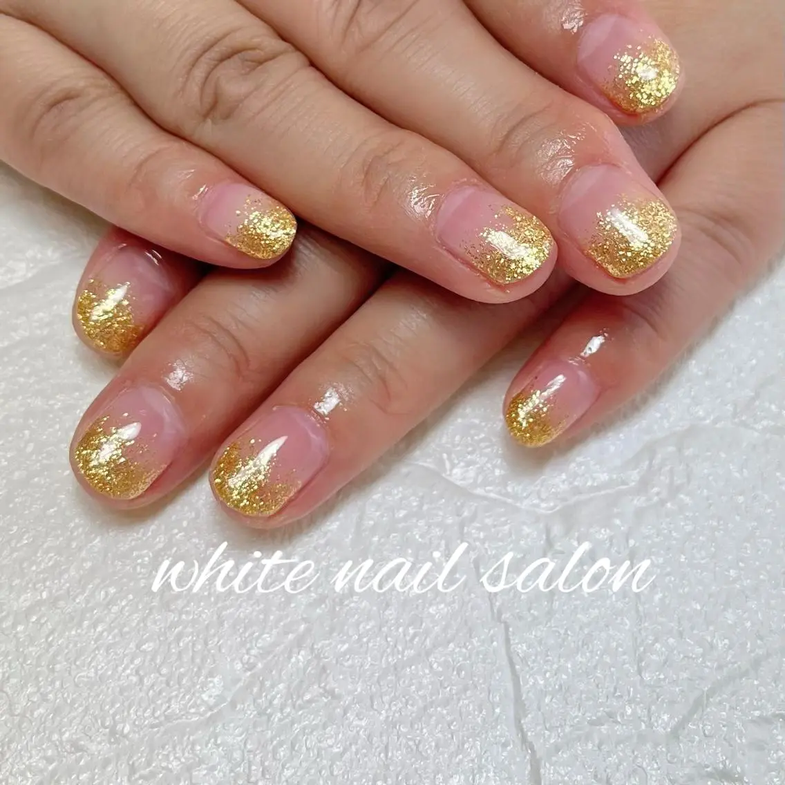 ネイル フットネイル ジェルネイル ハードジェル ラメ(グリッター) 持ち込み white nail salonのネイルデザイン