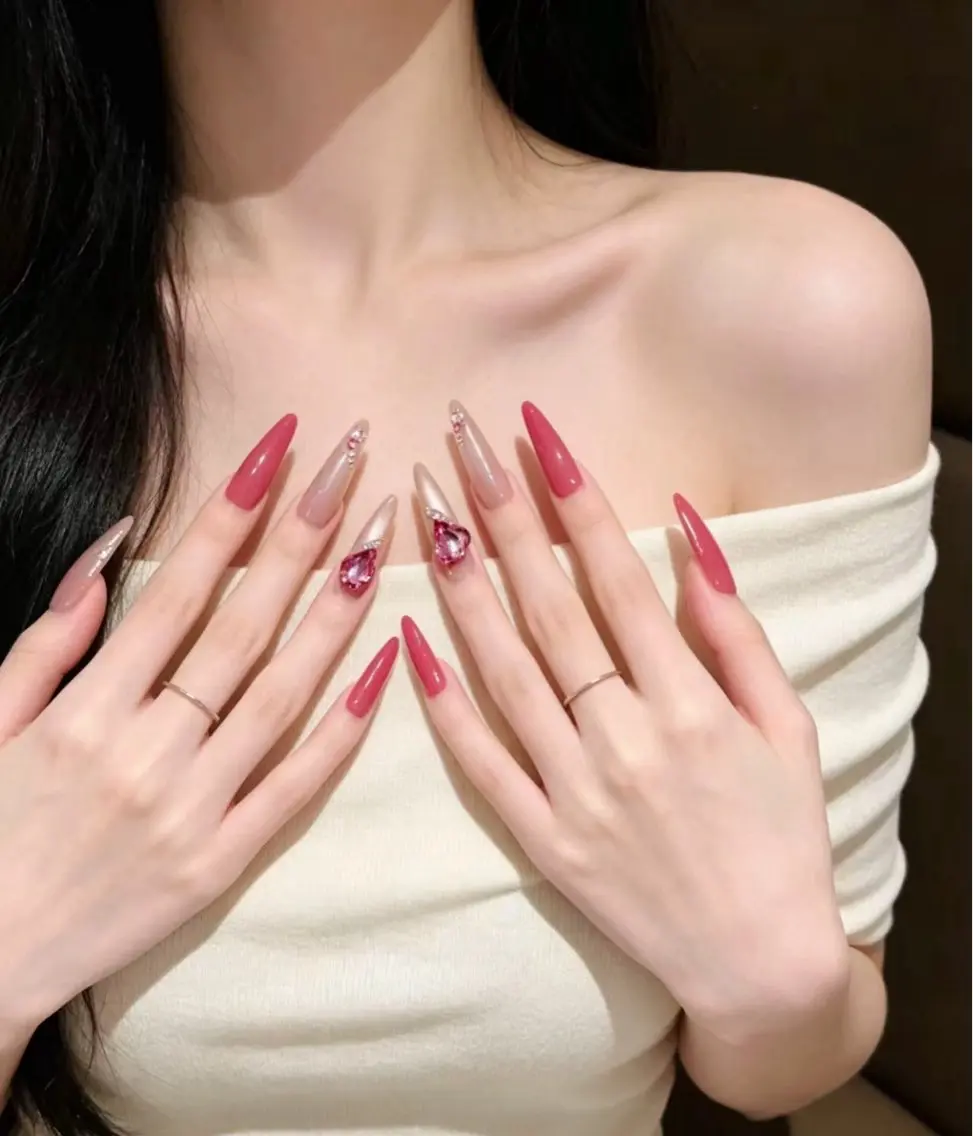 ネイル S·K ネイルサロンのネイルデザイン