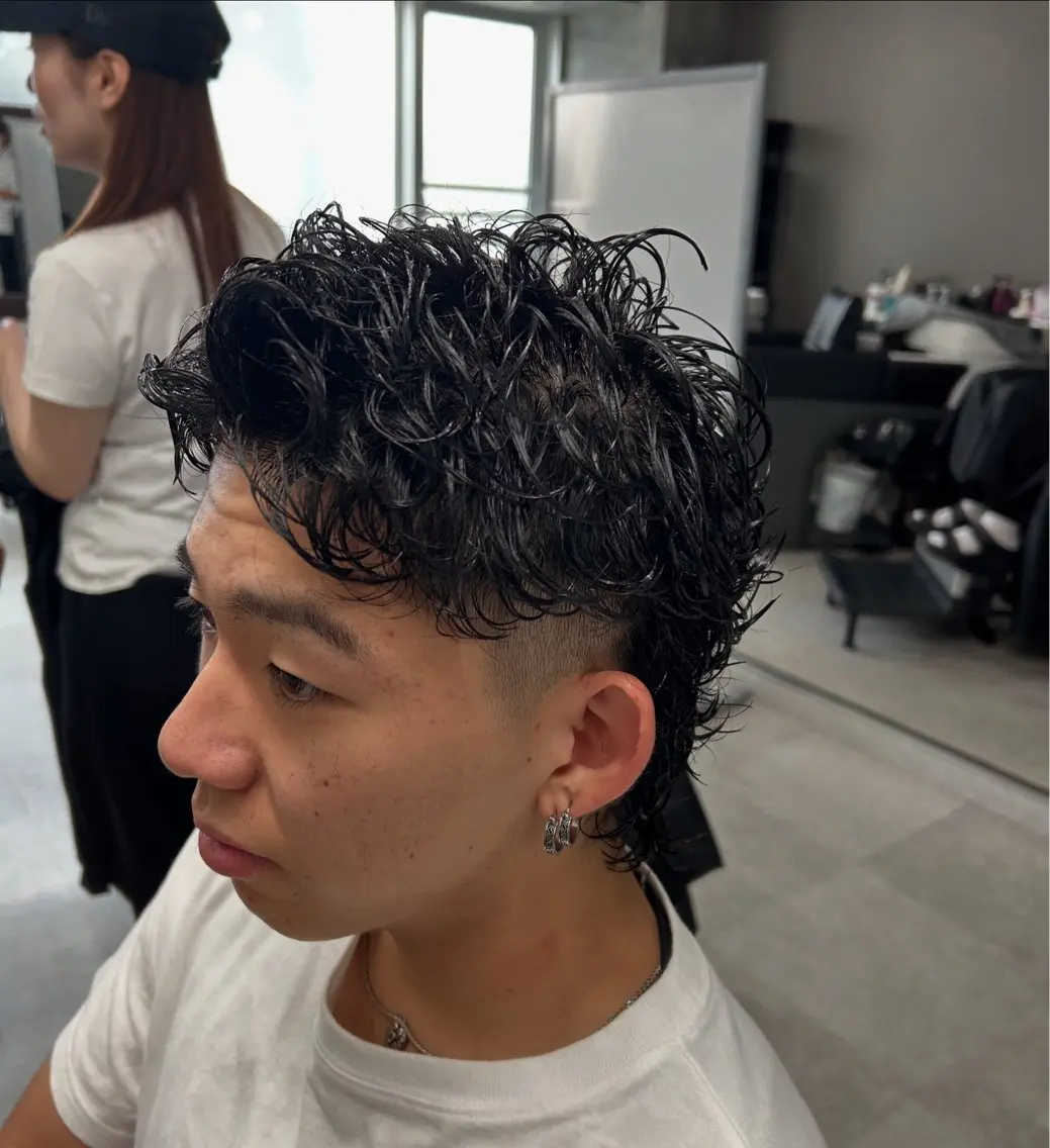 パーマ メンズ カズキ🌼曲がる 縮毛矯正のヘアスタイル
