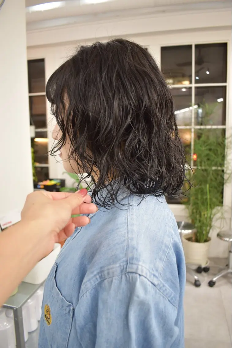 ミディアム カラー カット パーマ トリートメント レイヤーボブ/ 艶カラー/サナ🌼のヘアスタイル