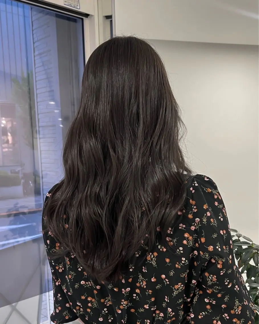セミロング カラー ヘアカラー トリートメント ヘッドスパ ヘアセット 🖤:抜け感×大人 スタイル/Aoiのヘアスタイル