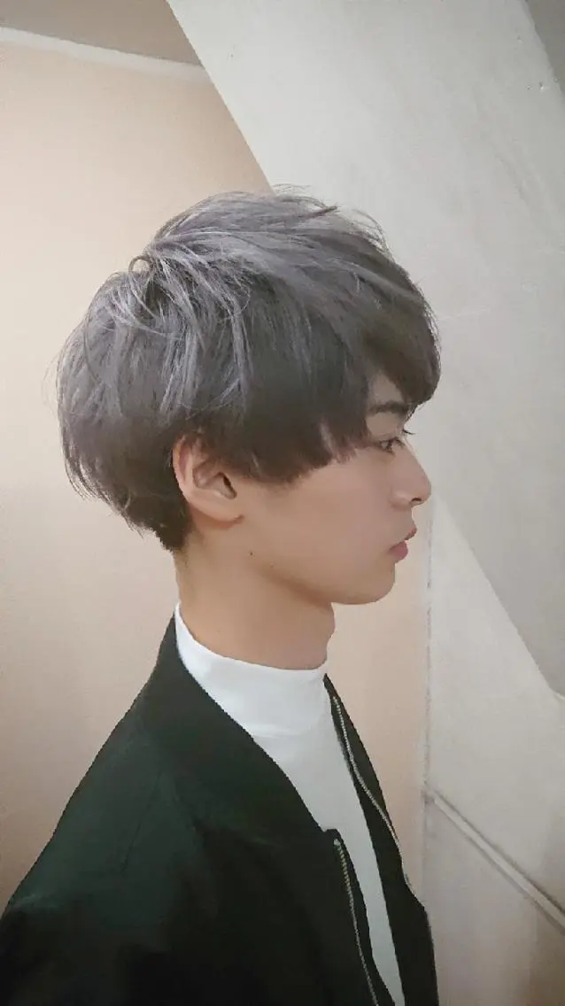 ⚡メンズ限定3Dハイライトor全頭ブリーチ+オンカラー+カットの写真