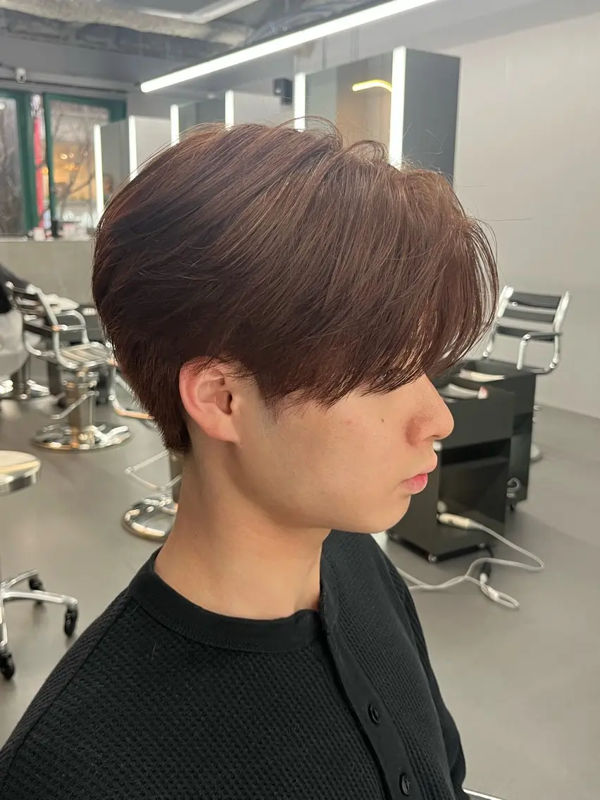 メンズ アイカ🐺 メンズ韓国ヘアのヘアスタイル