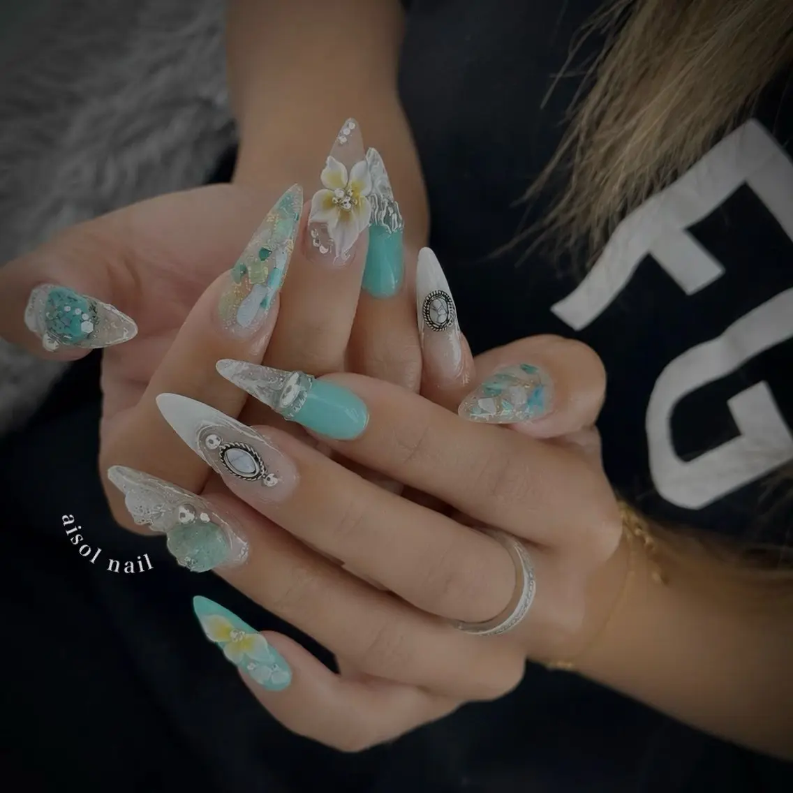ネイル ブルー 夏ネイル ハンドネイル Aisol nail salonのネイルデザイン