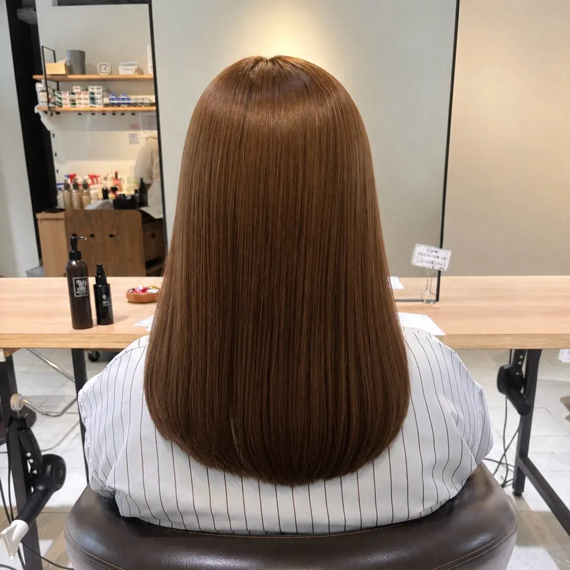 セミロング 髪質改善 カット ヘアカラー トリートメント 尾形 百花のヘアスタイル