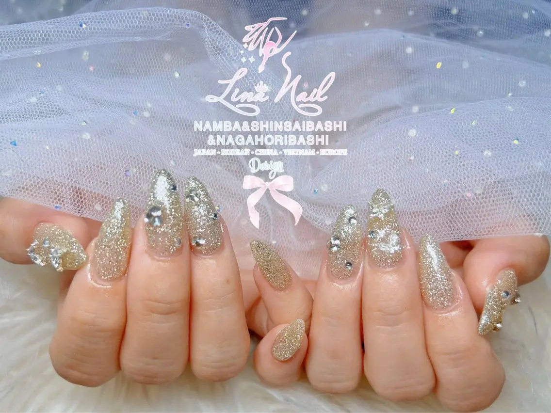 ミディアム Linanail Nambaのマツエク・マツパデザイン