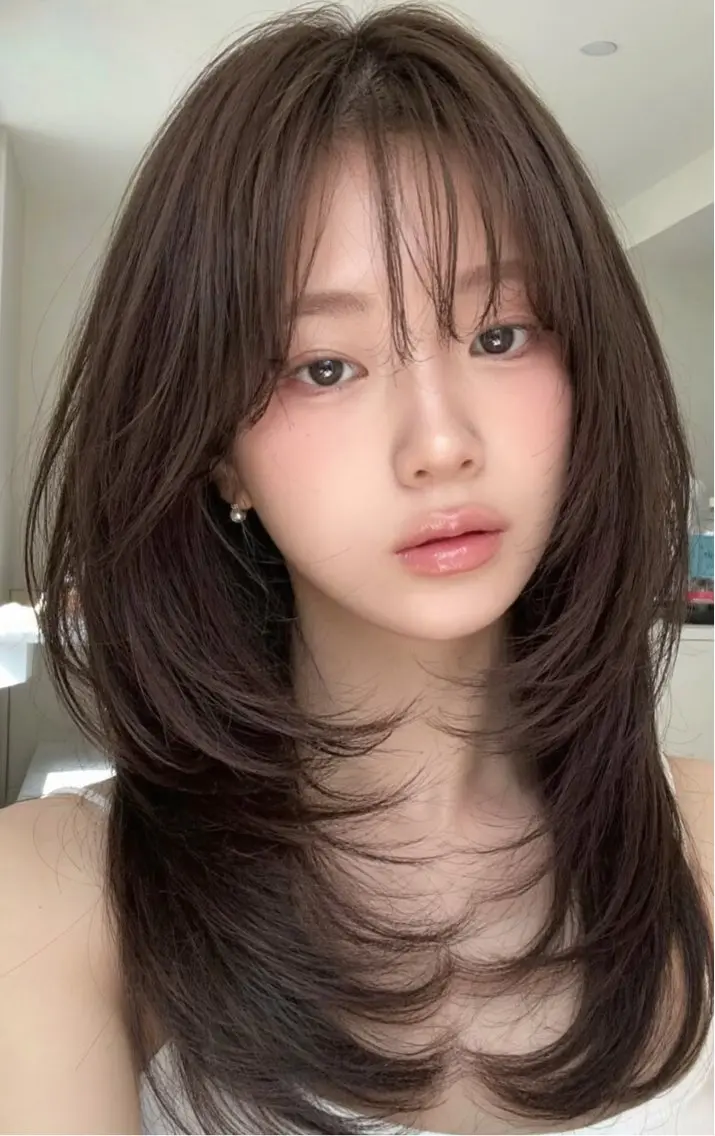 ロング カラー ブリーチ ケアカラー ブリーチなしカラー 髪質改善 韓国風ヘア カット ヘアカラー トリートメント ヘアセット 韓国風レイヤーカラー ライムのヘアスタイル