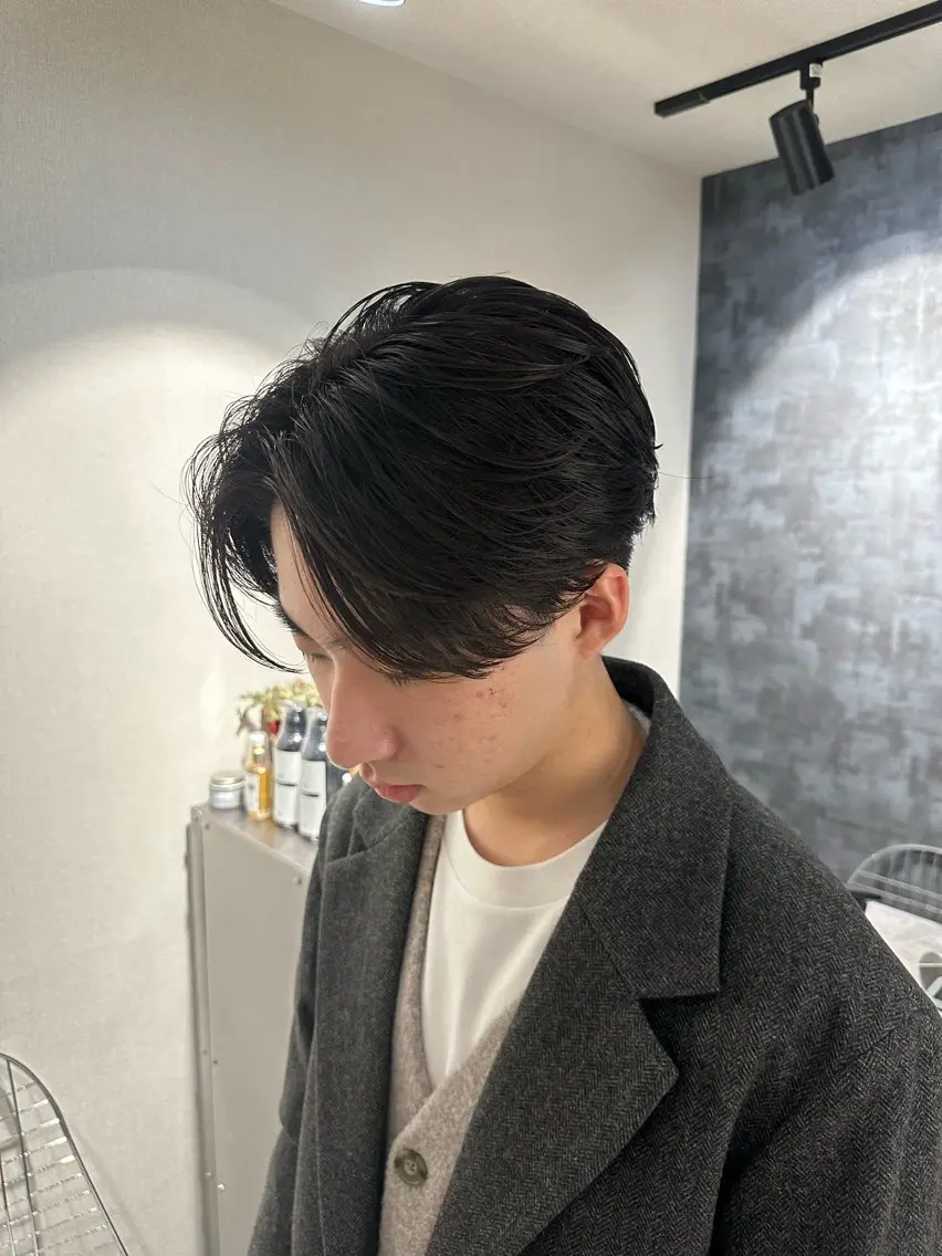 ミディアム パーマ メンズ ミディアムパーマ センターパート メンズパーマ ニュアンスパーマ カット パーマ 💈原宿指名No.1 センターパート💈のヘアスタイル