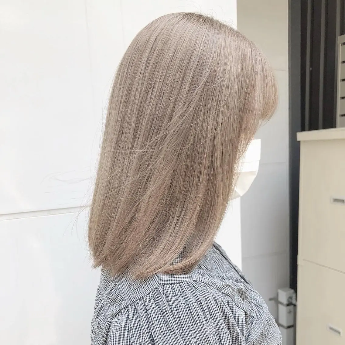ミディアム カラー ヘアカラー トリートメント gisel エリナのヘアスタイル