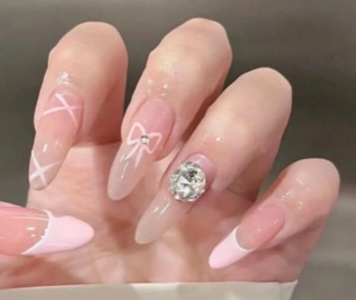 ネイル チークネイル 長さ出し フレンチネイル ガーリー 韓国ネイル sun nail池袋 モデル募集のネイルデザイン