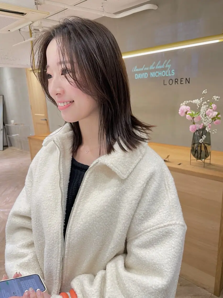 ミディアム ヘアカラー トリートメント ‎🤍ともえ‎🤍 /レイヤーカット🧸のヘアスタイル