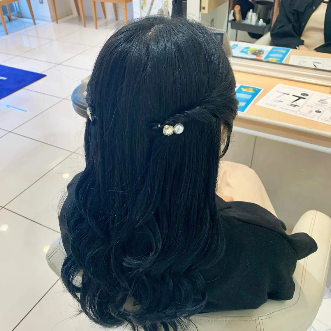 ロング ヘアアレンジ 宮永 璃沙のヘアスタイル