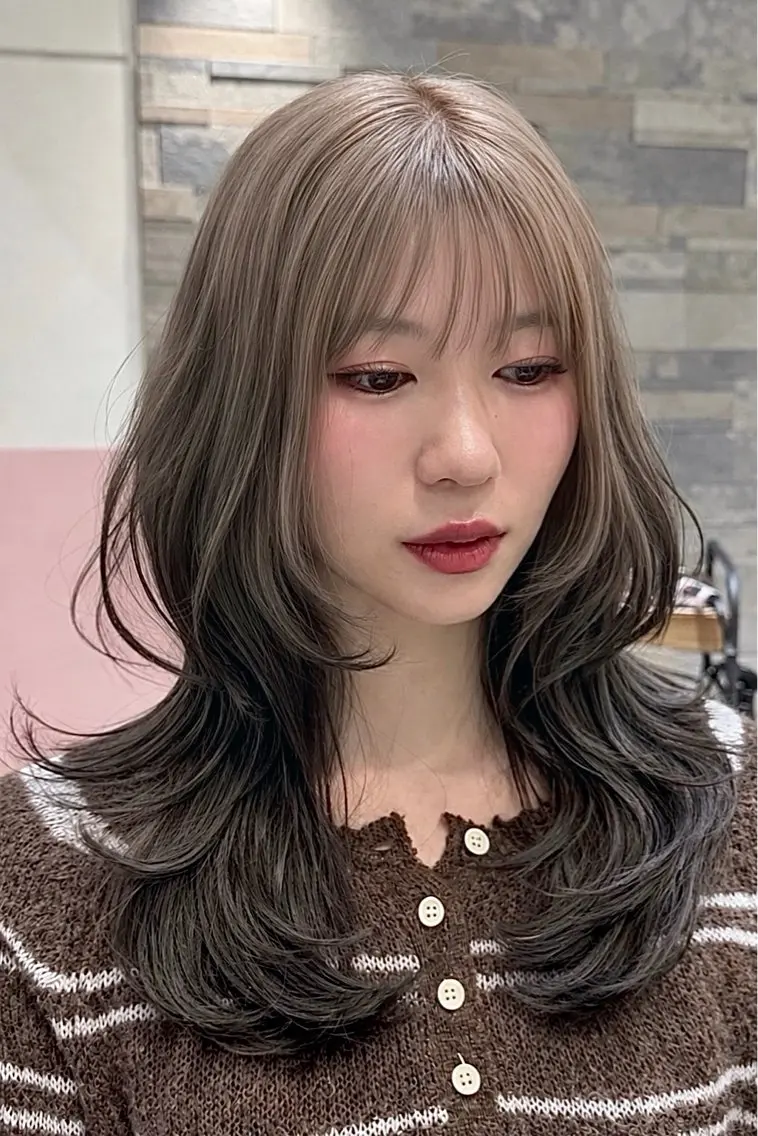 セミロング カラー グラデーションカラー ヘアカラー レイヤー/インナー 髪質改善/まなかのヘアスタイル
