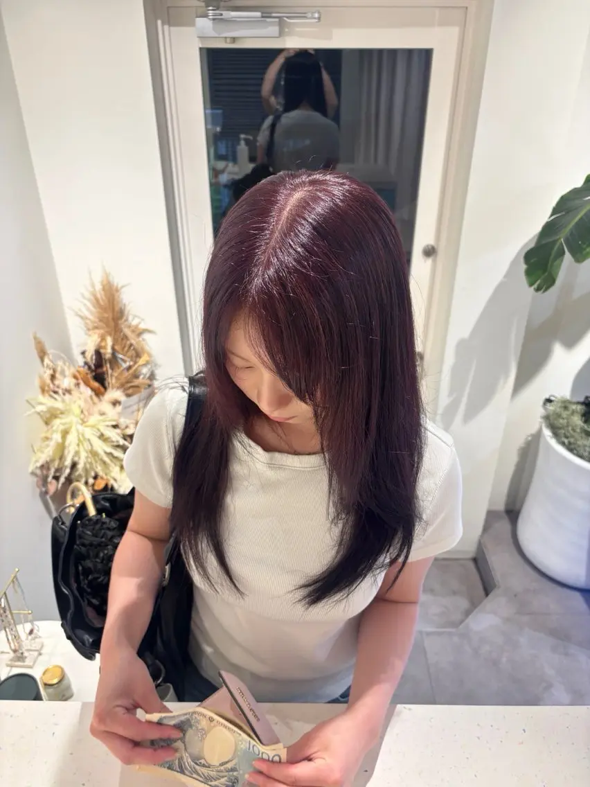 ミディアム ヘアカラー トリートメント roka ʜᴀʀᴜᴋᴀのヘアスタイル