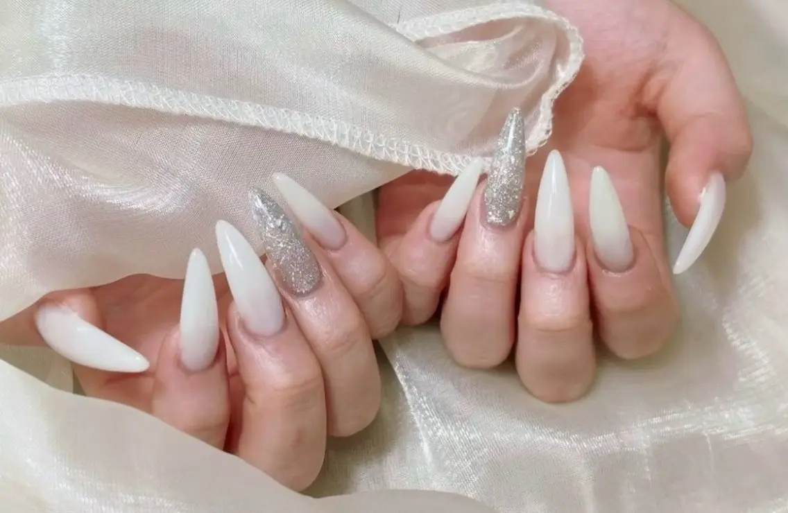 ネイル マグネットネイル 持ち込み オフィスネイル シンプルネイル ワンホンネイル ハンドネイル GCP Nail はるのネイルデザイン