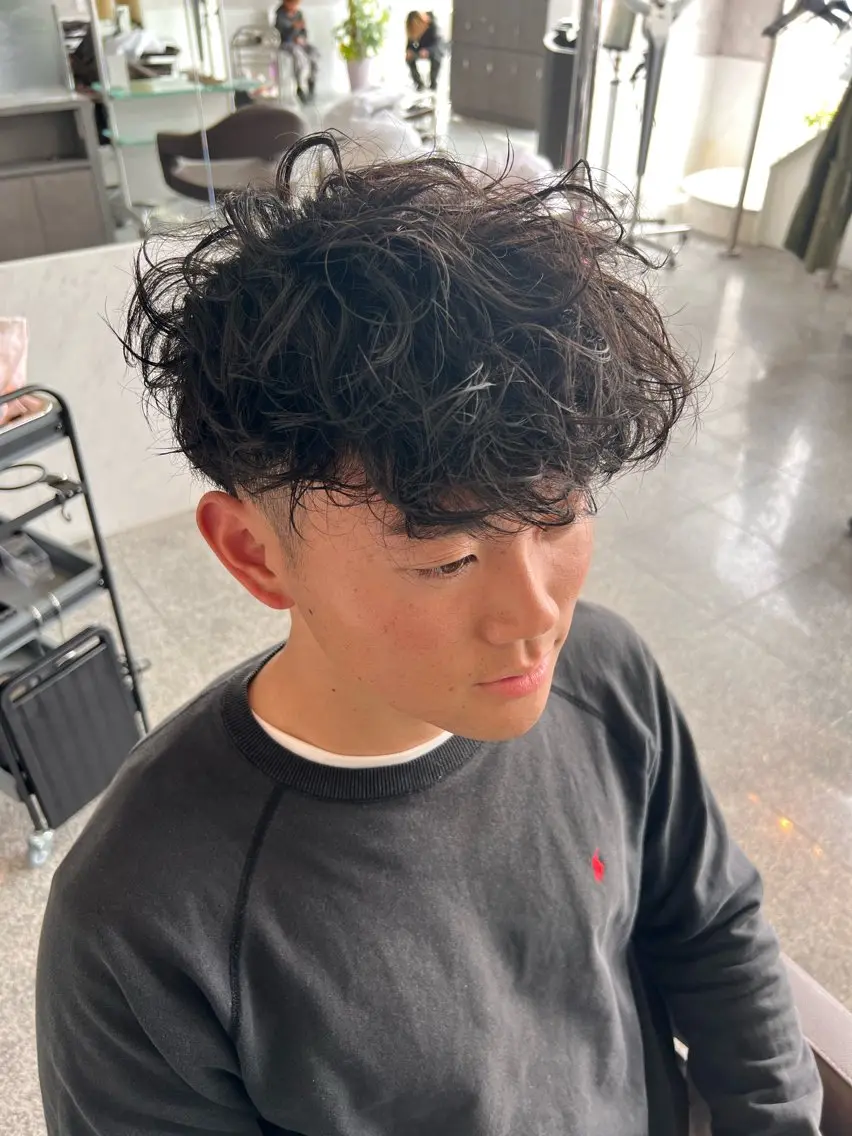 ショート パーマ カット パーマ トリートメント Oops旧TABOO 早野太郎のヘアスタイル