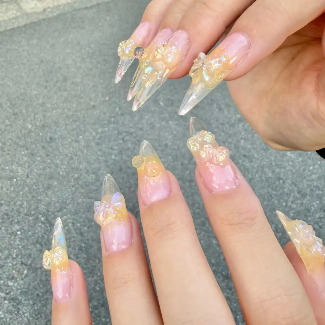 ネイル クリアネイル 黄色 ハンドネイル clear mainのネイルデザイン