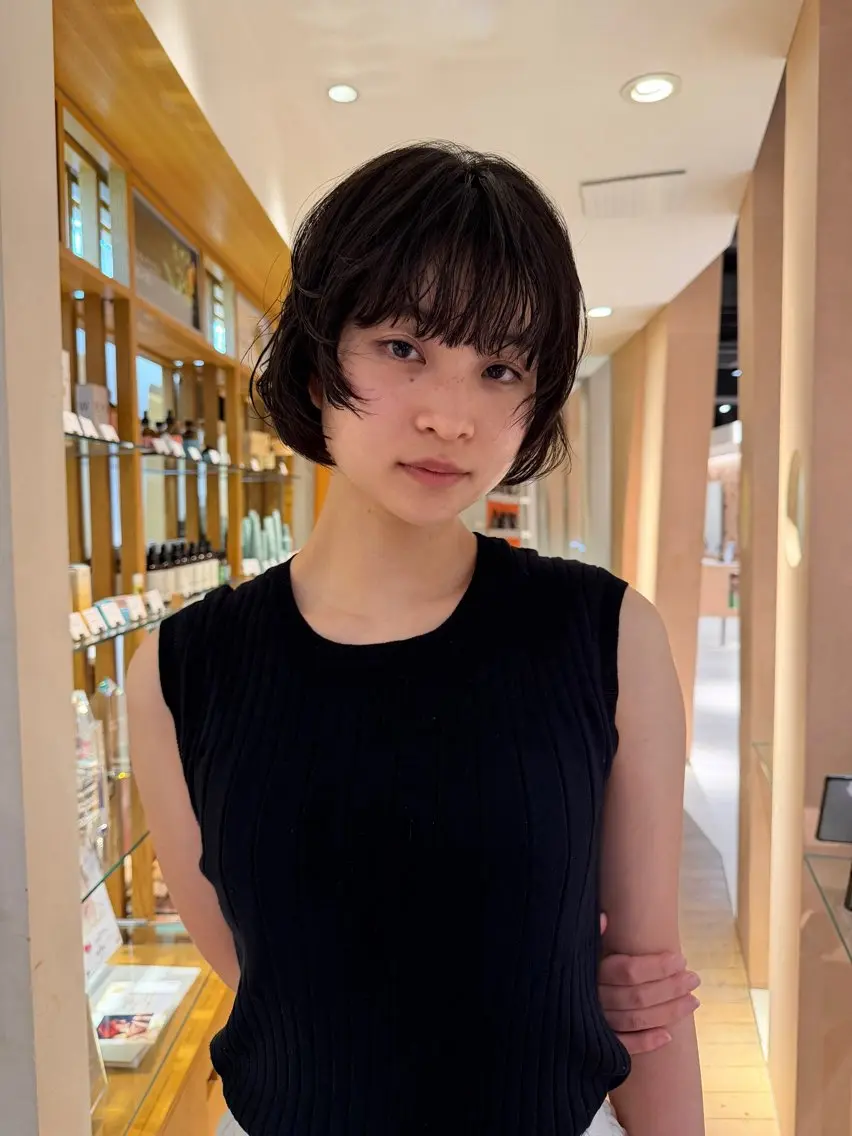 ミディアム パーマ 吉永 琴香のヘアスタイル