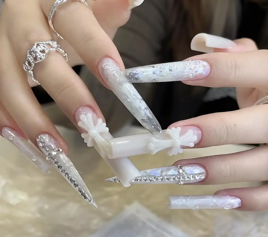 ネイル ハンドネイル 🎀 NaNa_nailのネイルデザイン