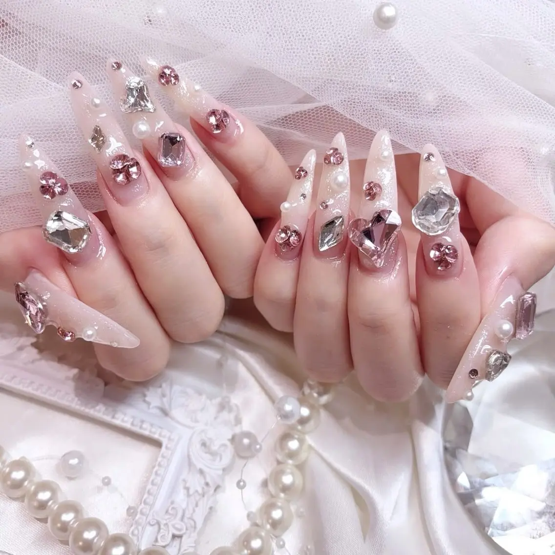 ネイル アートネイル クリアネイル 長さ出し フラッシュネイル グラデーション ハンドネイル kana nailのネイルデザイン