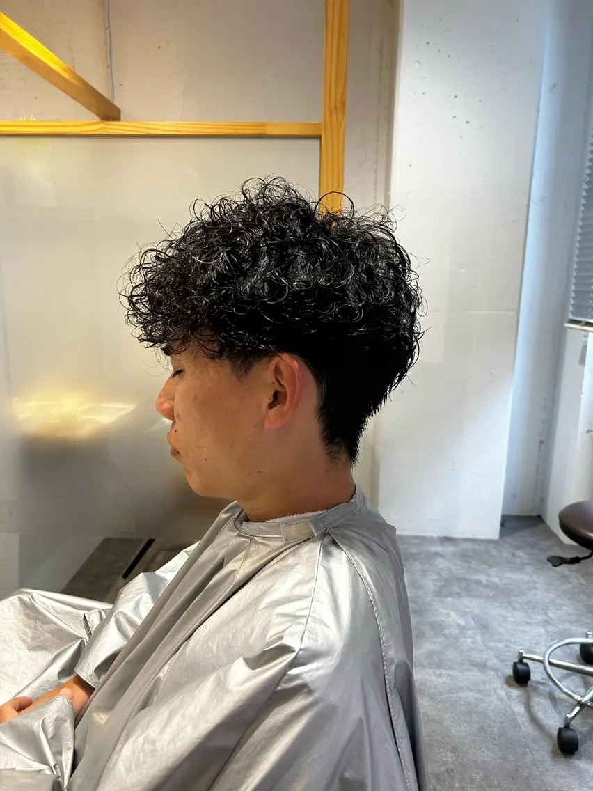 メンズ メンズパーマ 黒川 真裕のヘアスタイル