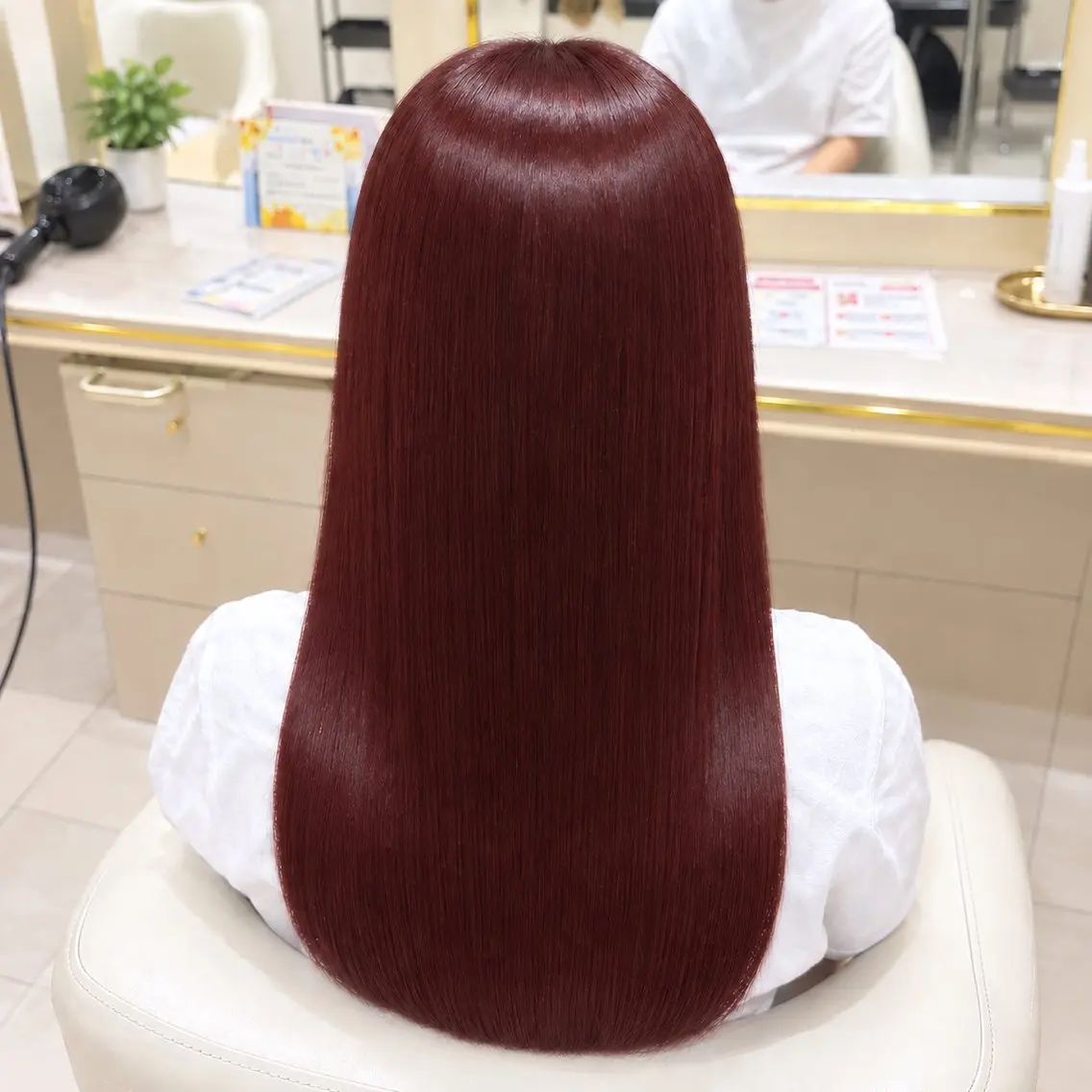 ロング 🤍縮毛矯正 髪質改善 ツヤ髪🤍のヘアスタイル