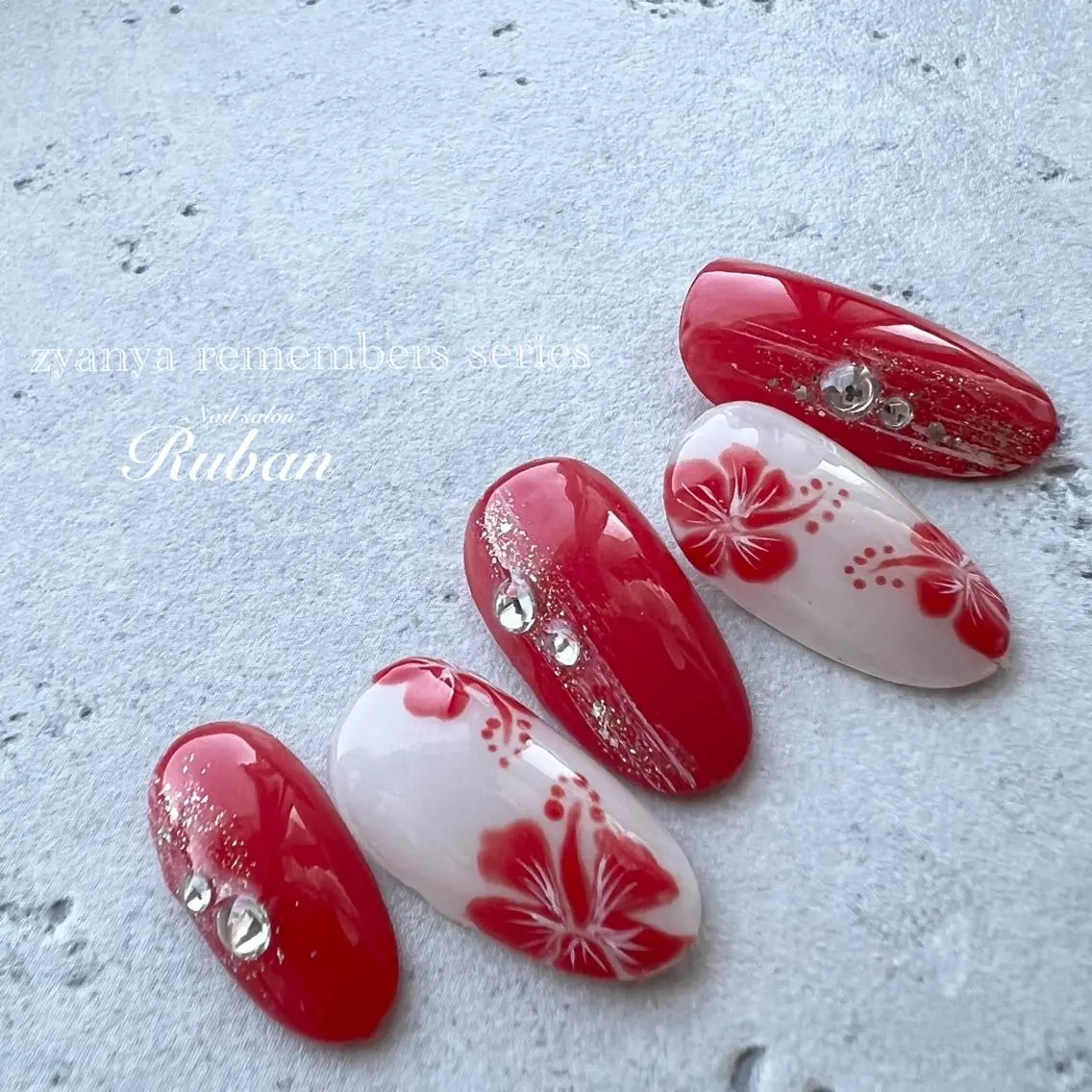 ネイル フラワーネイル 赤色 夏ネイル Nail salon Rubanのネイルデザイン