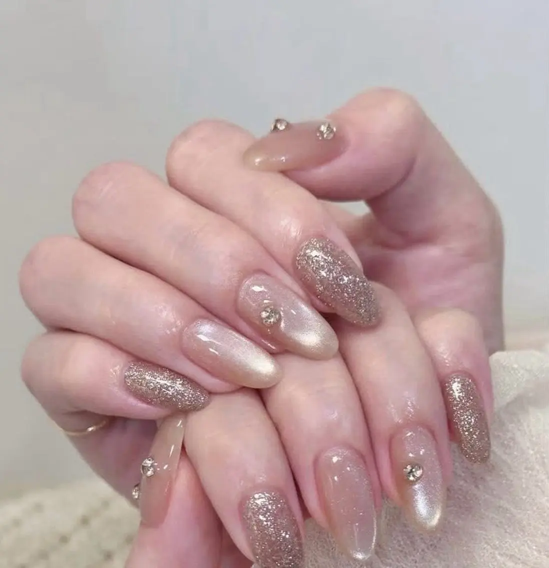 ネイル ハンドネイル T. Leeのネイルデザイン