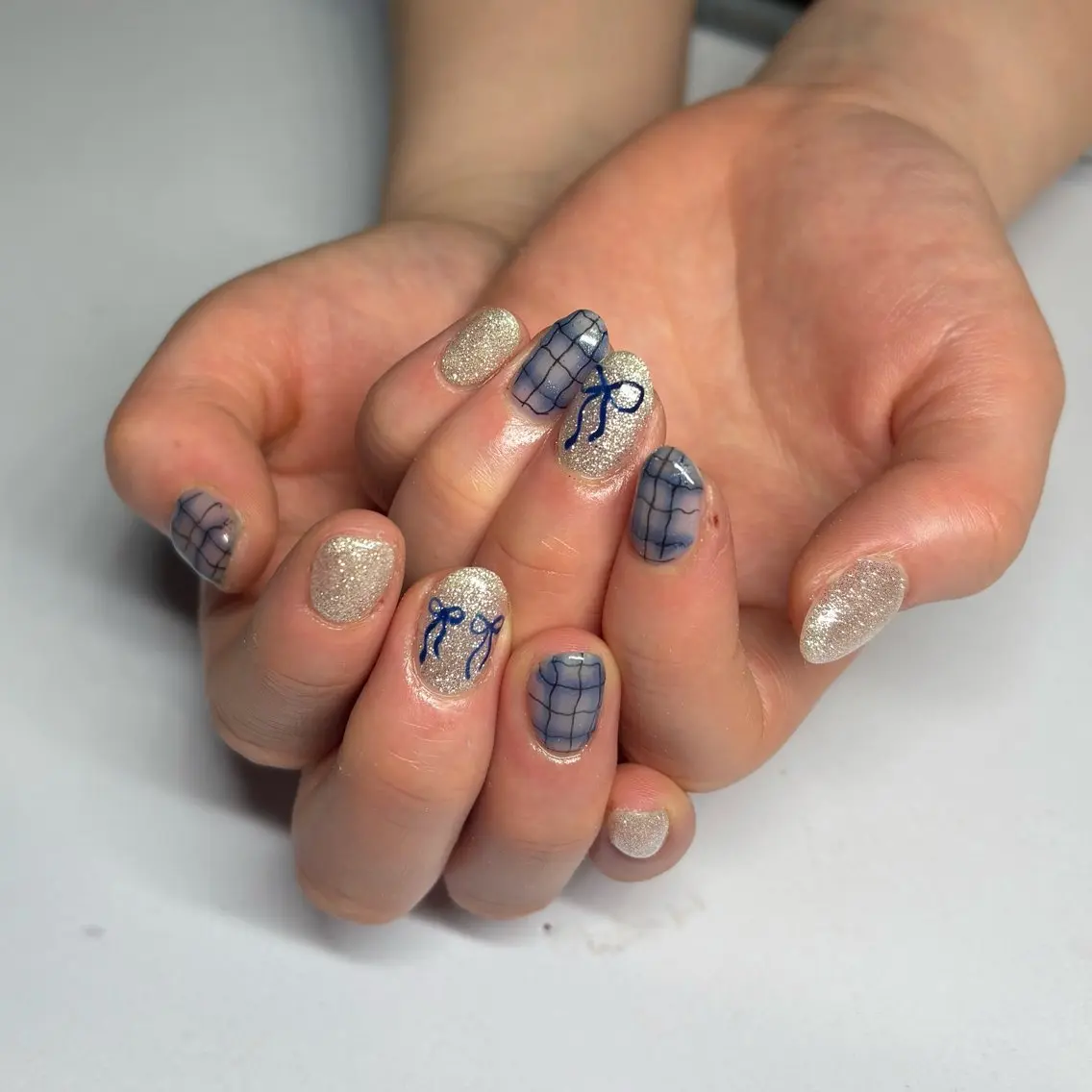 ネイル リボン IROHA NAIL 長谷川唯惺のネイルデザイン