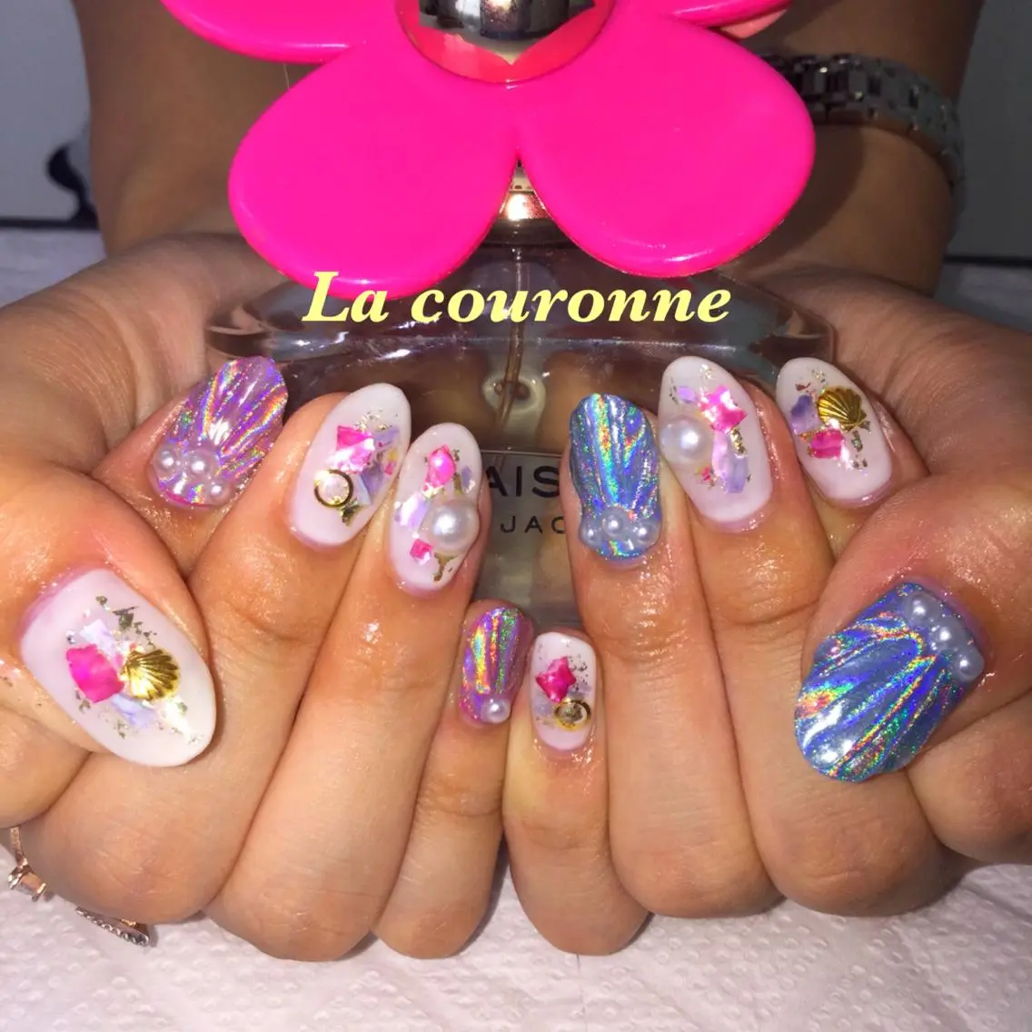 ネイル ハンドネイル Lacouronne NATSUMIのネイルデザイン