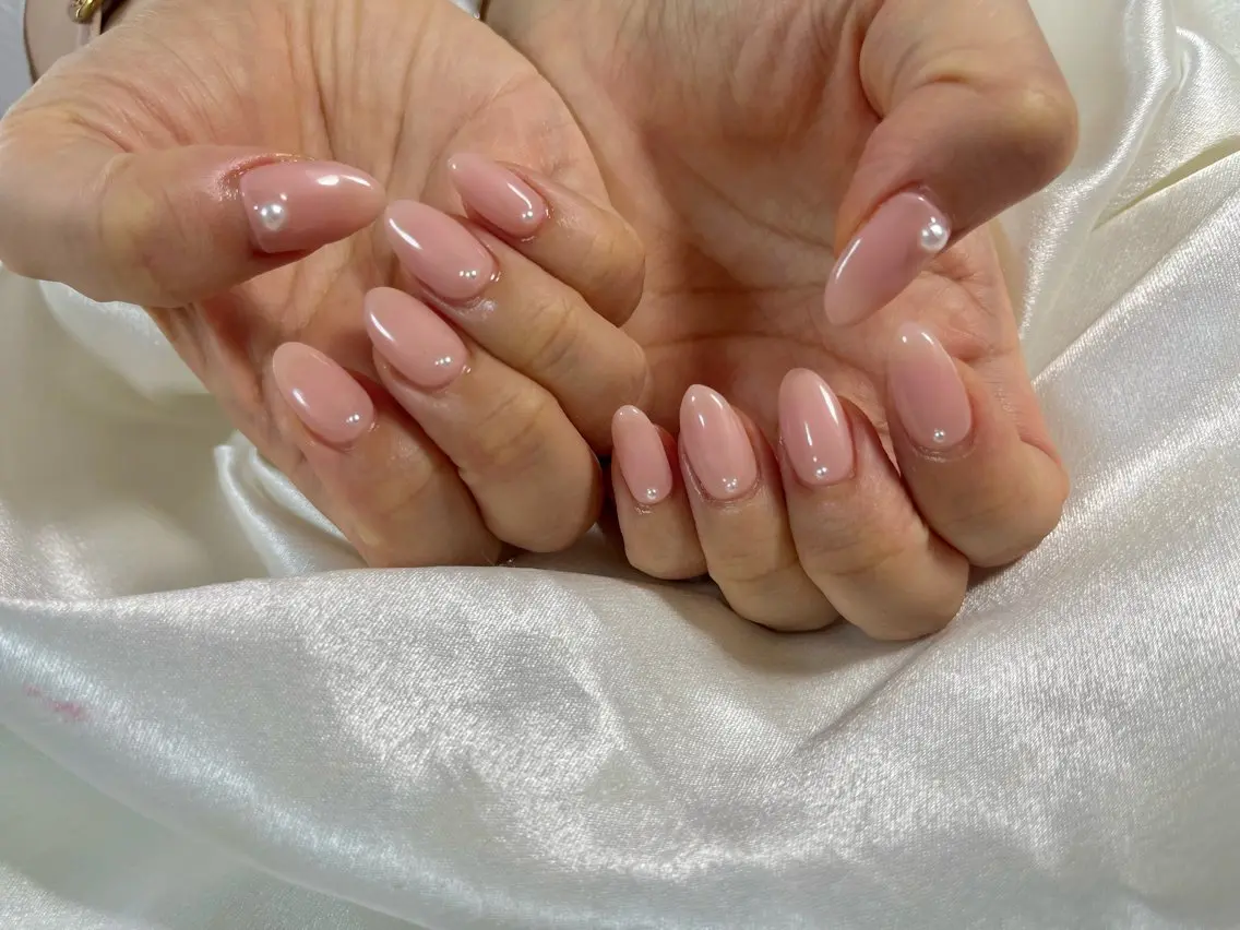 ネイル アニマル柄 オーロラネイル フットネイル フレンチネイル ジェルネイル ハンドネイル kiki nail たまプラーザのネイルデザイン