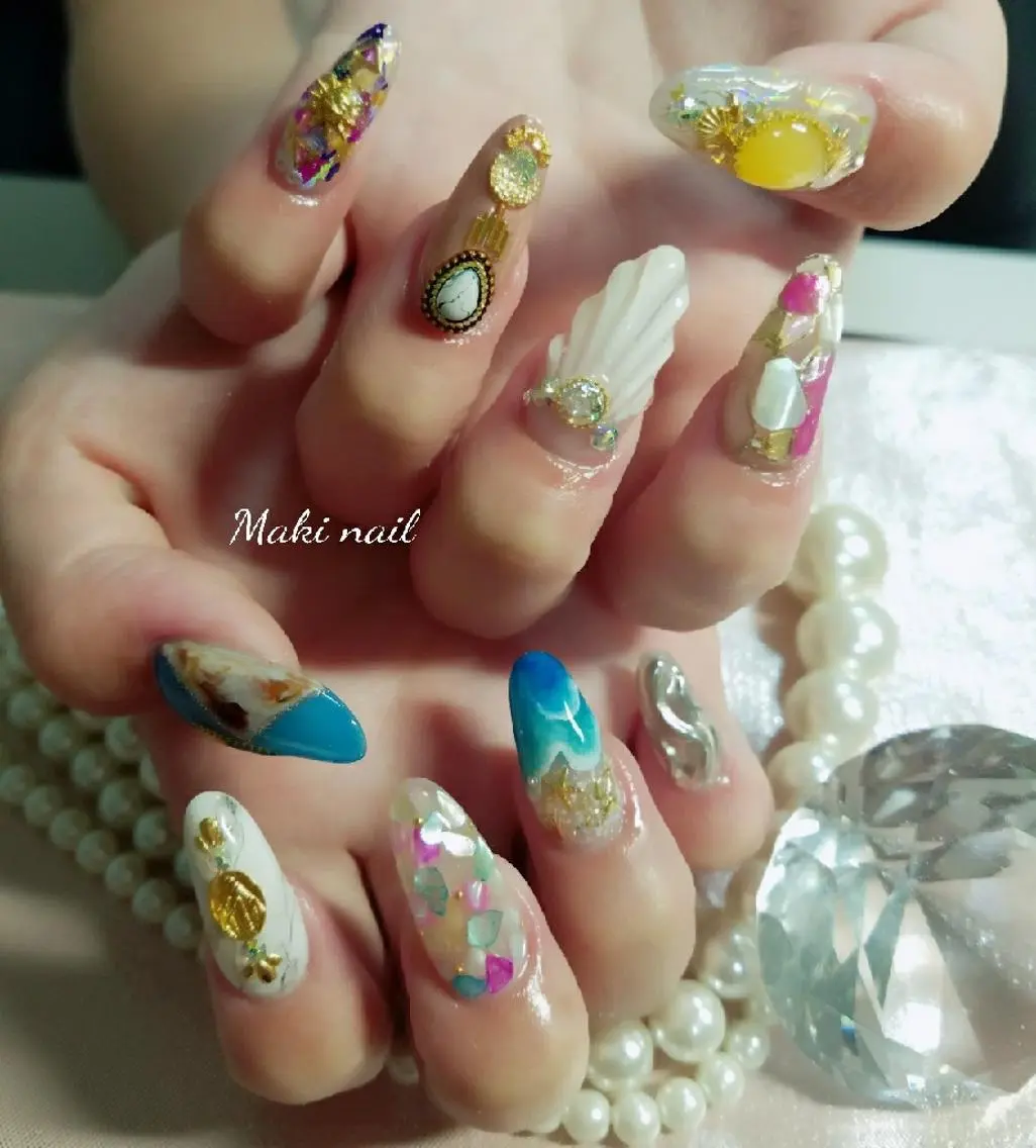 ネイル ショート スカルプネイル ･:*+.✳︎˚✧₊ MAKI NAILのネイルデザイン