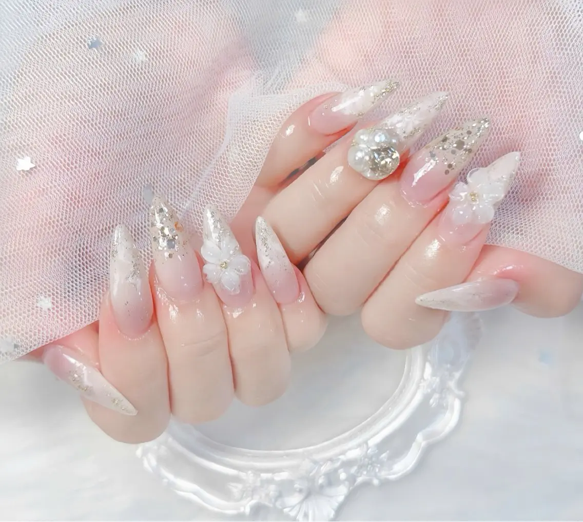 ネイル Han Hana Nailのネイルデザイン