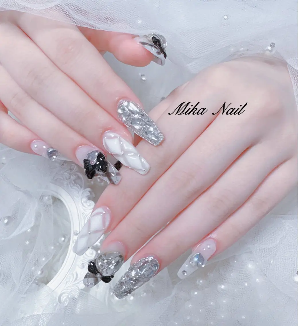 ネイル Mika Nailのネイルデザイン