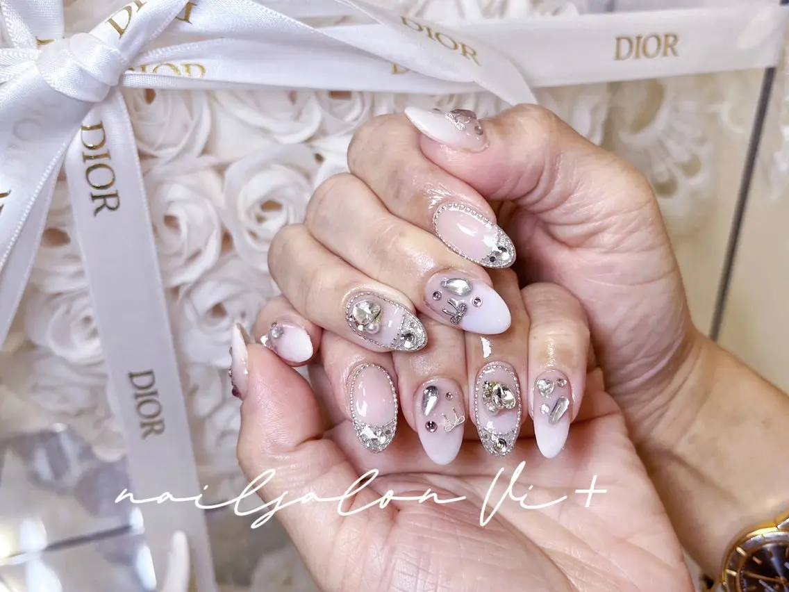 ネイル ハンドネイル ✨Nailsalon Vi+✨のネイルデザイン