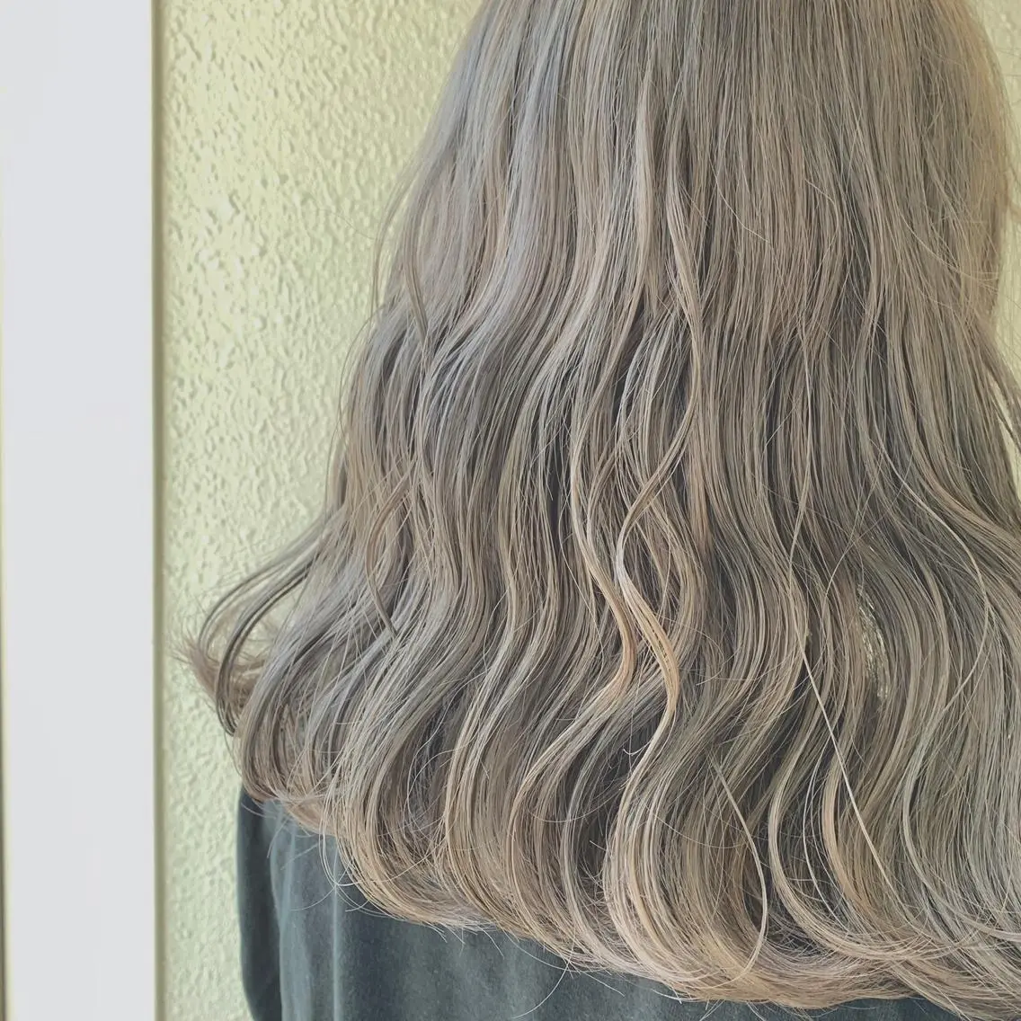 ロング カラー カット ヘアカラー Takahashi Yuriのヘアスタイル