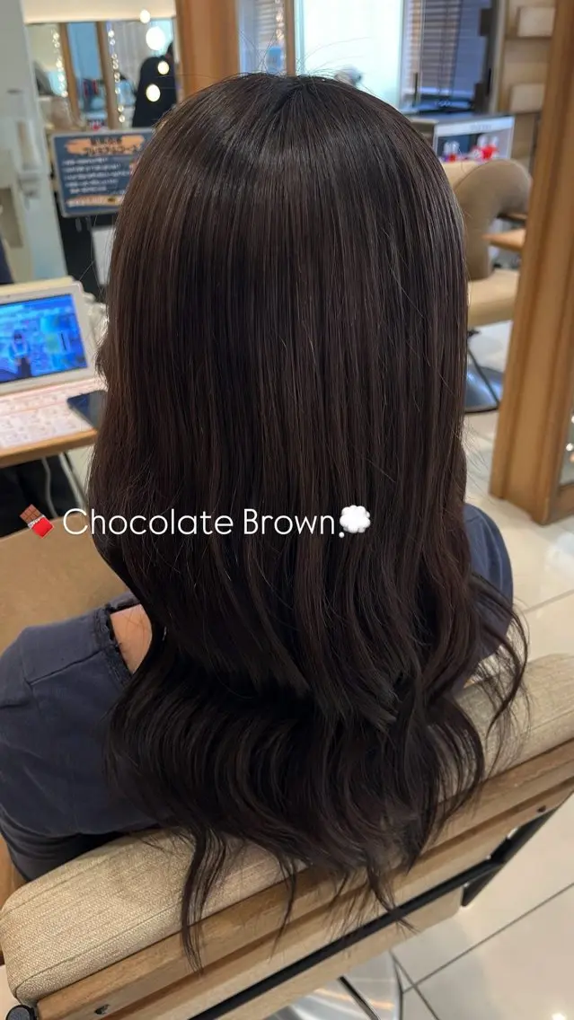 カラー ブラウンカラー ショコラブラウン ヘアカラー 🎶み お🎀ブリーチカラーのヘアスタイル