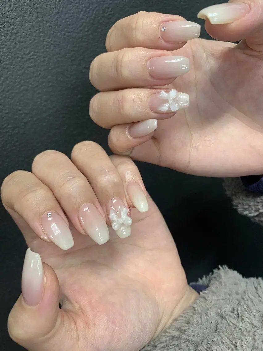 ネイル 韓国ネイル 持ち込み ニュアンスネイル ネイルチップ 冬ネイル LISA ANA.CHUOのネイルデザイン