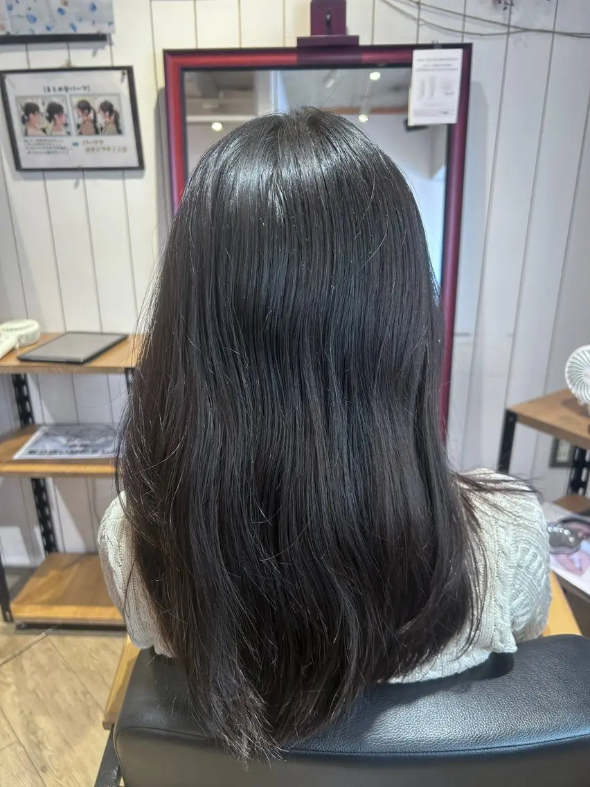 セミロング 髪質改善 縮毛矯正 加藤 心のヘアスタイル