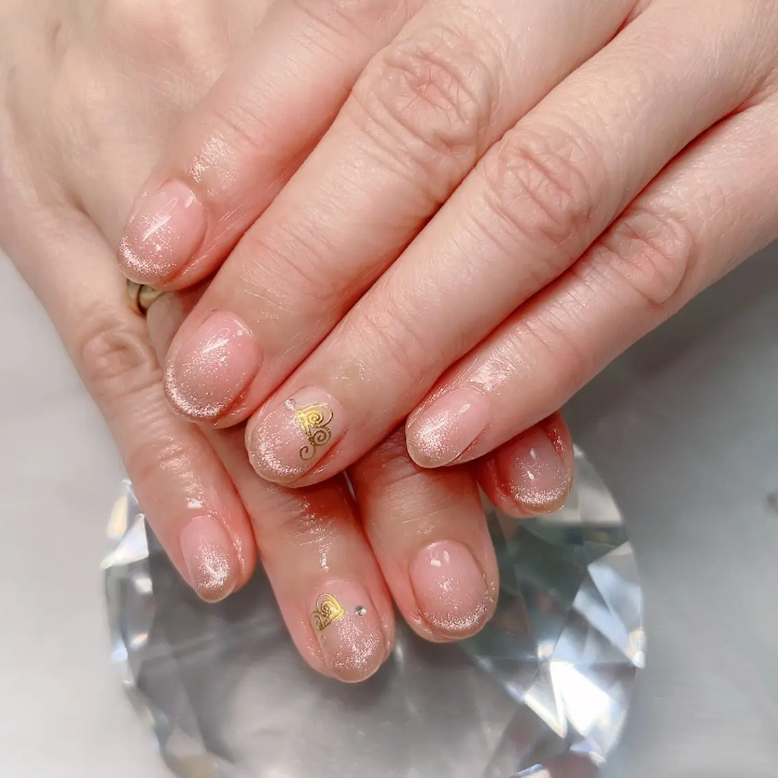 ネイル ドット オフィスネイル シンプルネイル 夏ネイル ハンドネイル Cute Tips nailのネイルデザイン