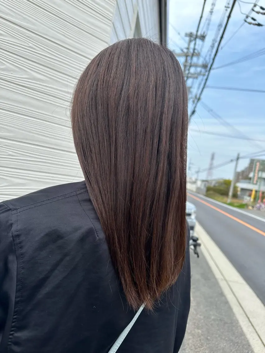 ミディアム ヘアカラー 半田 知穂のヘアスタイル