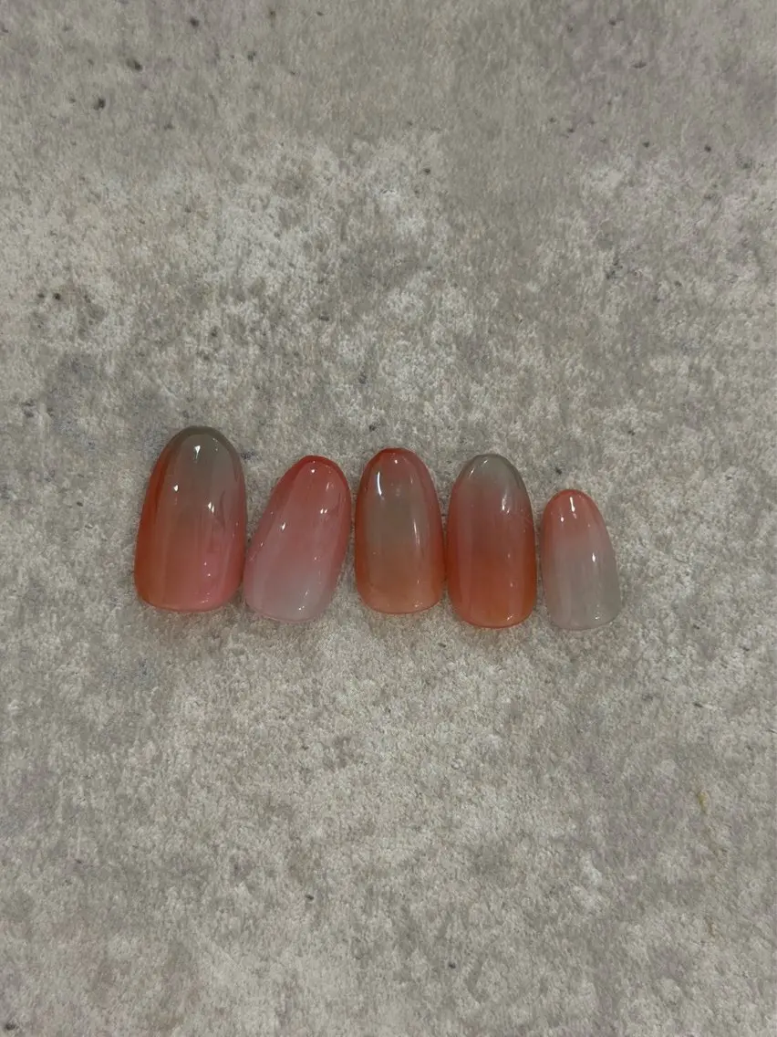 ネイル ニュアンスネイル ハンドネイル ヤザワ アユミのネイルデザイン