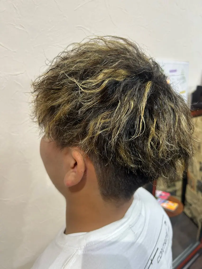 カラー パーマ メンズ カット ヘアカラー パーマ ✄﻿メンズ特化型で 今っぽくカッコよく✄のヘアスタイル
