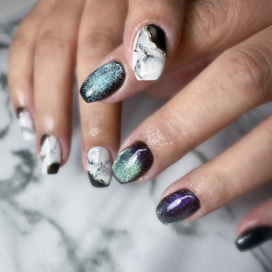 ネイル マグネットネイル 大理石ネイル(マーブル) ハンドネイル &.nail/ ニュアンス/持込み可のネイルデザイン