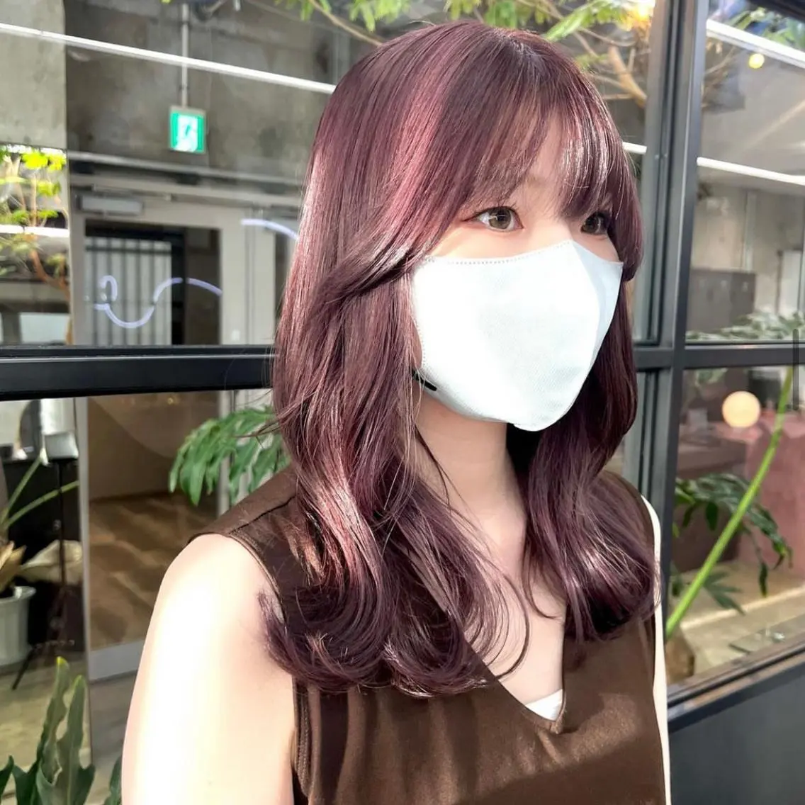 ロング カラー ハイライトカラー ピンクカラー ピンクパープル パープルカラー ハイライト カット ヘアカラー トリートメント 韓国ヘア /男女☘️ 細江 美紅のヘアスタイル