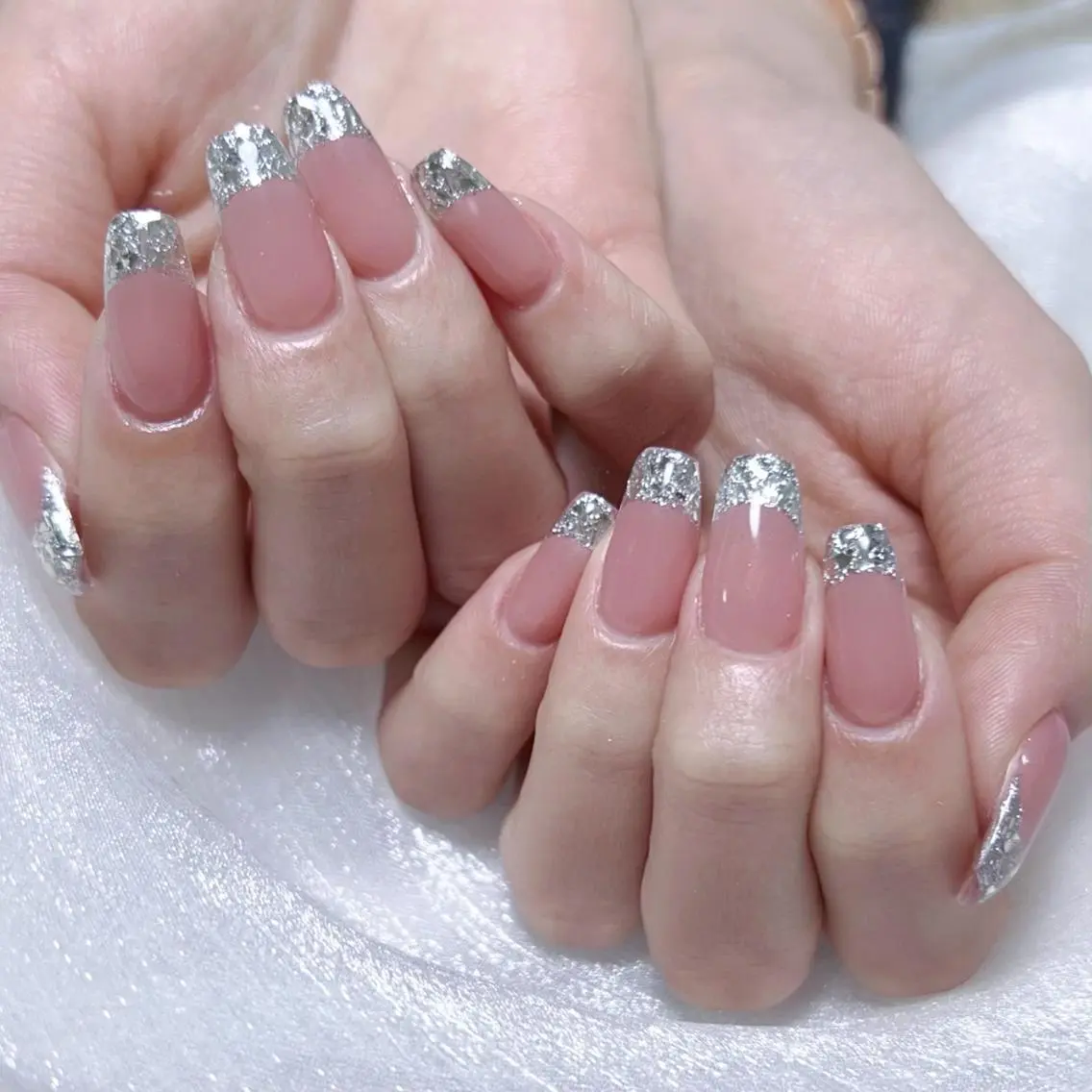 ネイル メンズ フレンチネイル ガラスフレンチ ハンドネイル NAILサロン 木にいるのネイルデザイン
