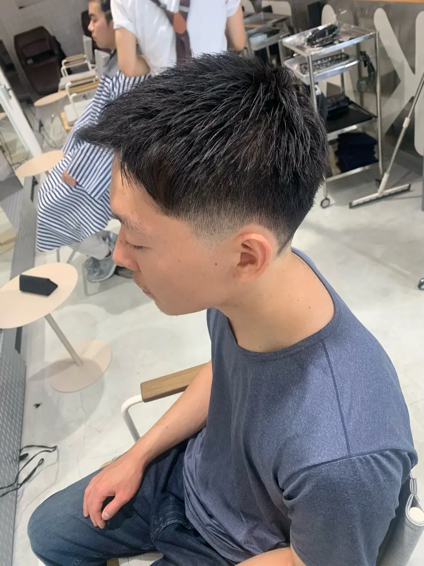 ショート メンズ フェードカット フェードカット/メン ズパーマ/森巧真のヘアスタイル