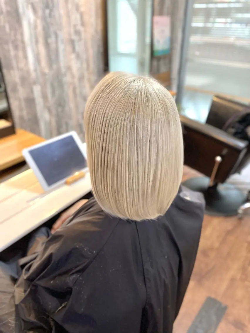 ミディアム カラー カット ヘアカラー トリートメント Luzir⭐︎ GEN⭐︎のヘアスタイル