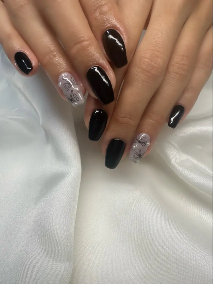 ネイル クリアネイル 氷ネイル・うるうるネイル 韓国ネイル ニュアンスネイル ピンク 🪞KAPE NAIL 🪞のネイルデザイン